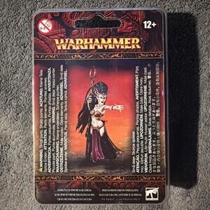 Dark Elf Sorceress, Dark Elves, New in Box, Warhammer Fantasy Battles, Old World
